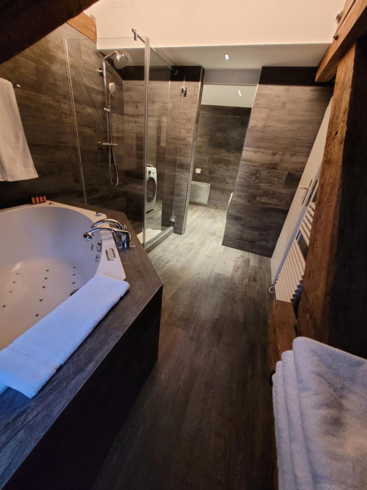 Le Bijou Lintheschergasse / Zurich Hb Room photo