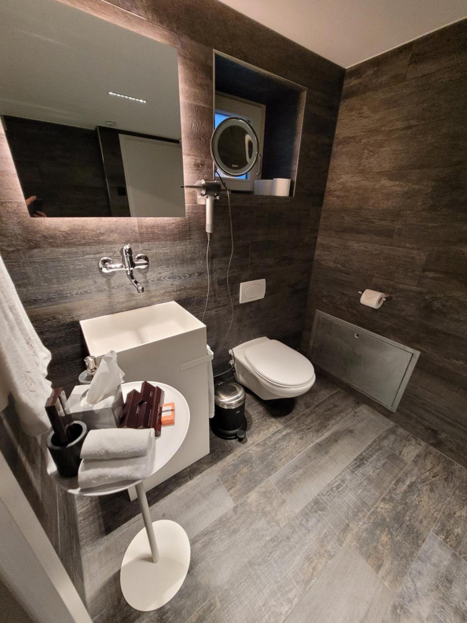Le Bijou Lintheschergasse / Zurich Hb Room photo